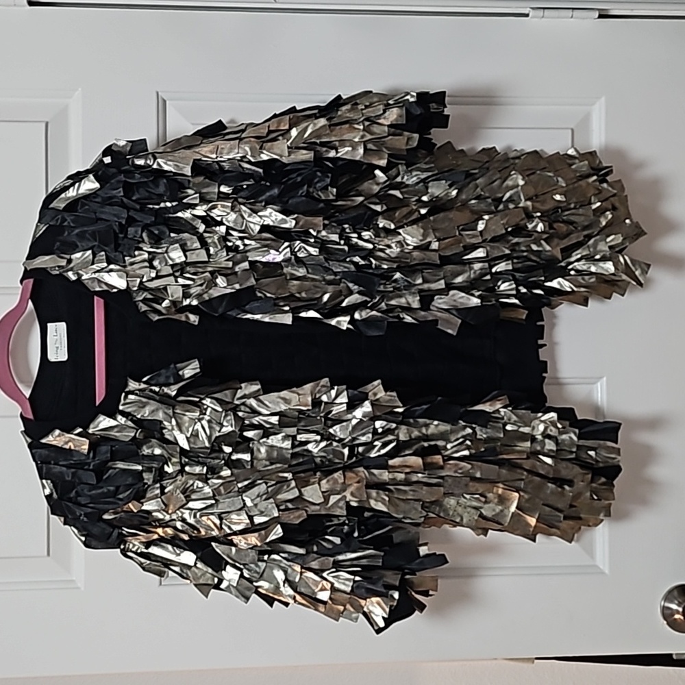 ~SOLD~🖤Icing & Lace Fashions Unique Fringe Sweater Jacket